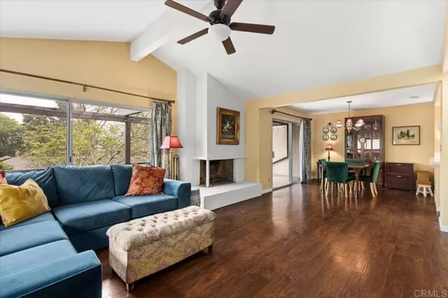 MLS: NDP2505128 Condo For Sale