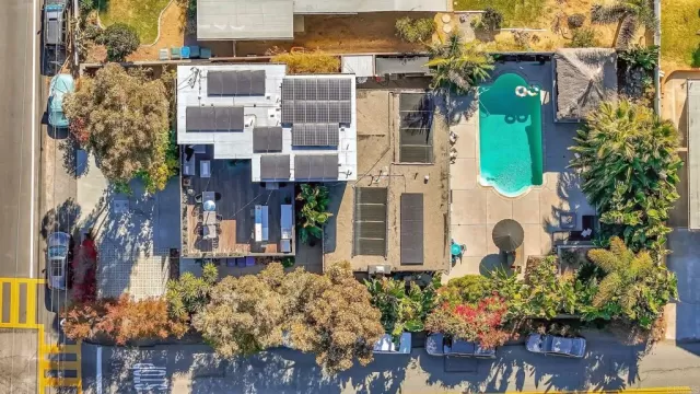 MLS: NDP2505152 Condo For Sale