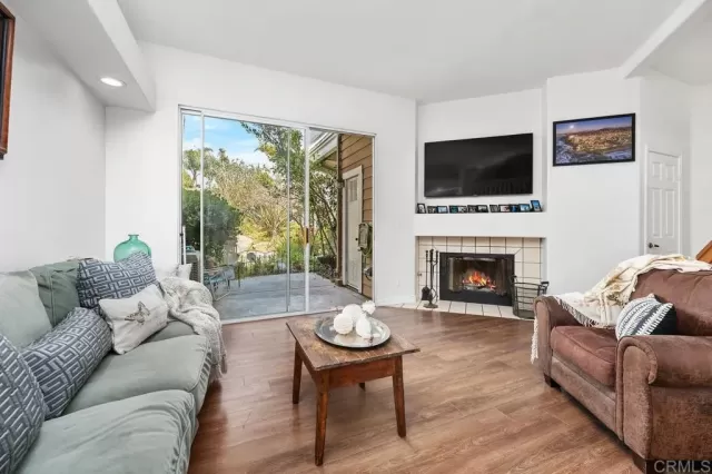 MLS: NDP2505258 Condo For Sale