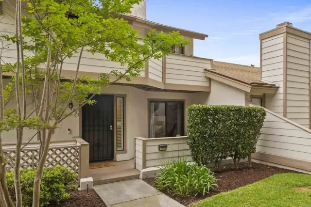 MLS: NDP2505295 Condo For Sale