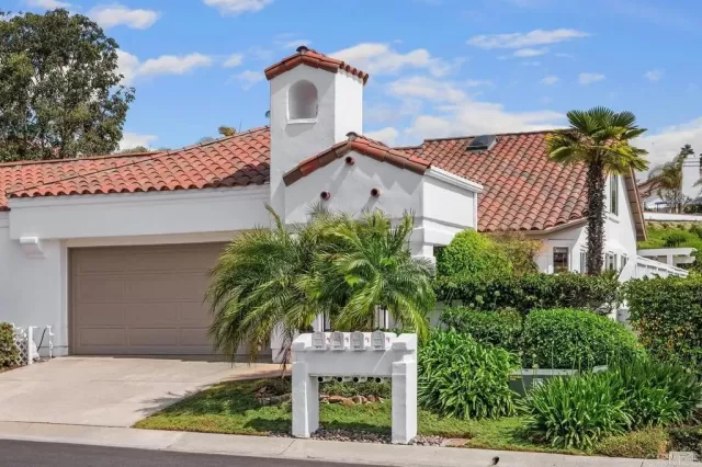 MLS: NDP2505315 Condo For Sale