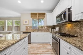 Photo #5: NDP2505415 Listing