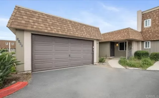 MLS: NDP2505547 Condo For Sale