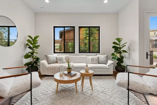 MLS: NDP2505754 Condo For Sale