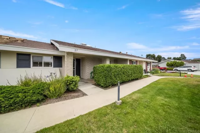 MLS: NDP2505793 Condo For Sale