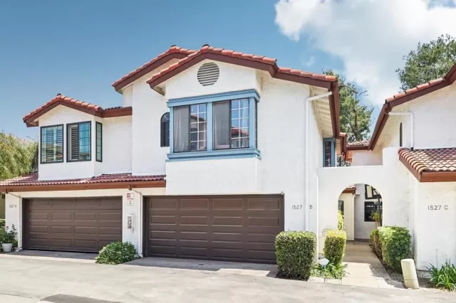 MLS: NDP2505813 Condo For Sale