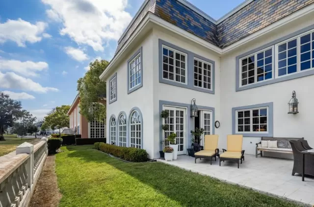 MLS: NDP2506333 Condo For Sale