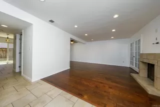 Photo #3: NDP2506526 Listing