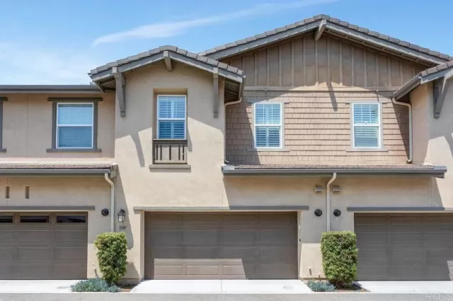 MLS: NDP2506631 Condo For Sale