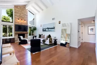 Photo #3: NDP2506715 Listing