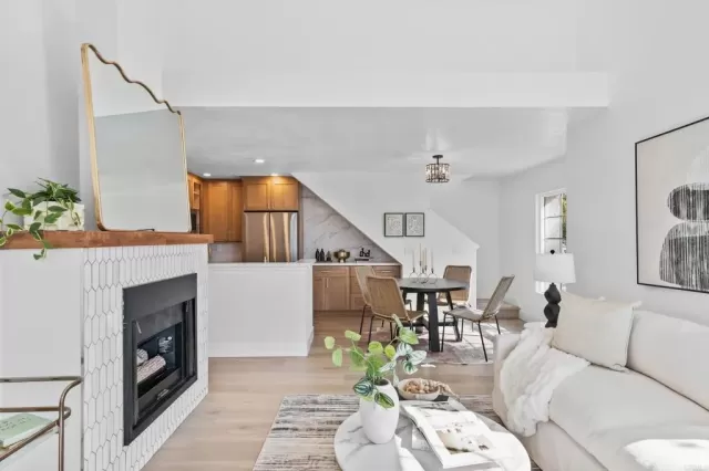 MLS: NDP2506717 Condo For Sale