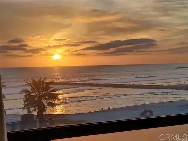 MLS: NDP2506826 Condo For Sale