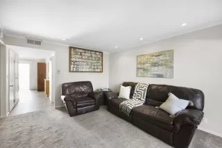 Photo #5: NDP2506881 Listing