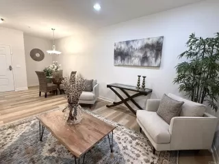 Photo #5: NDP2506976 Listing