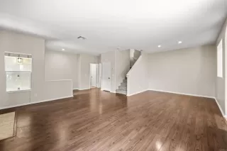 Photo #5: NDP2507060 Listing