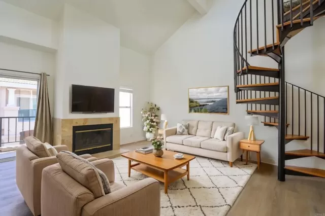 MLS: NDP2507068 Condo For Sale