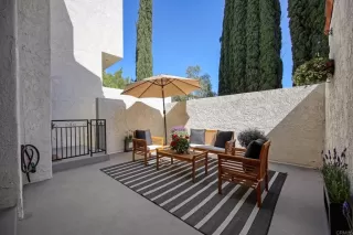 Photo #2: NDP2507151 Listing