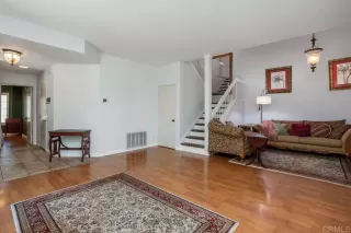 Photo #4: NDP2507292 Listing