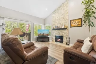 Photo #2: NDP2507293 Listing