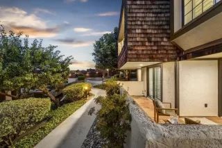 Photo #5: NDP2507380 Listing