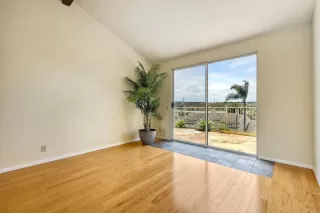 Photo #4: NDP2507425 Listing