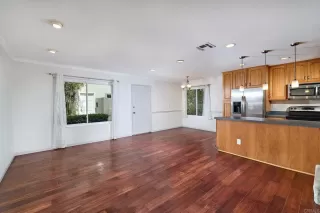 Photo #2: NDP2507454 Listing