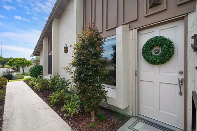 MLS: NDP2507583 Condo For Sale