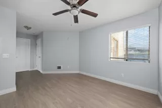 Photo #6: NDP2507689 Listing