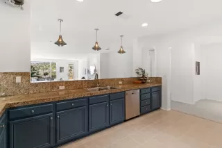 Photo #6: NDP2507701 Listing 