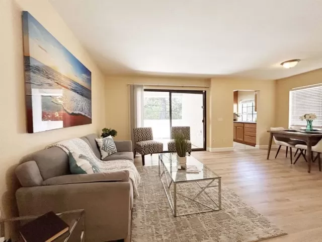 MLS: NDP2507735 Condo For Sale