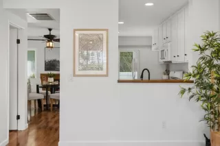 Photo #4: NDP2508022 Listing