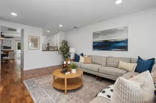 Photo #5: NDP2508022 Listing