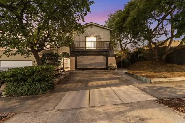 MLS: NDP2508045 Condo For Sale