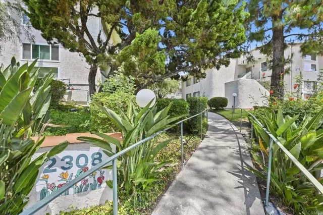 MLS: NDP2508114 Condo For Sale