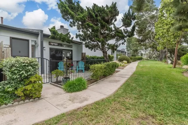 MLS: NDP2508208 Condo For Sale