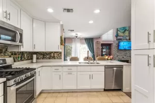 Photo #5: NDP2508209 Listing 