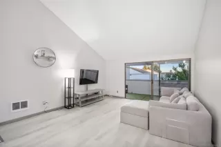 Photo #3: NDP2508266 Listing 