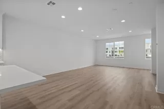 Photo #6: NDP2508299 Listing 