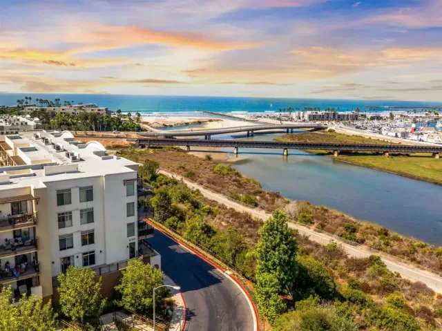 MLS: NDP2508309 Condo For Sale