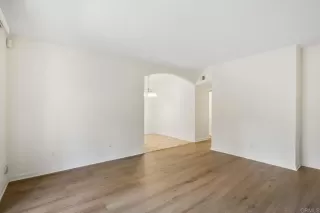 Photo #4: NDP2508352 Listing