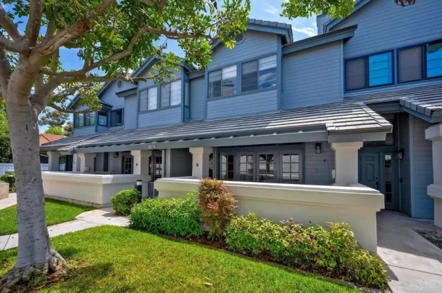 MLS: NDP2508379 Condo For Sale