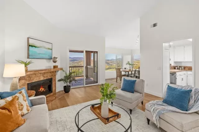 MLS: NDP2508452 Condo For Sale