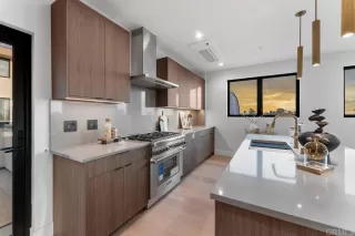 Photo #4: NDP2508498 Listing