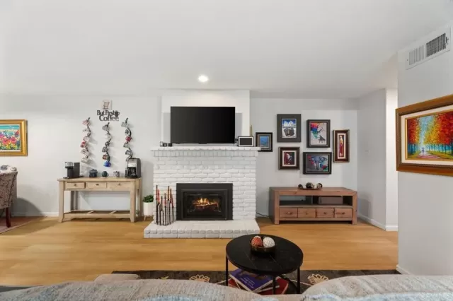 MLS: NDP2508502 Condo For Sale