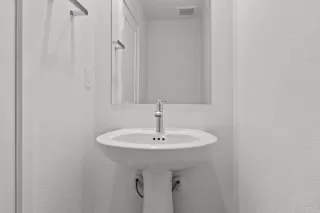 Photo #5: NDP2508585 Listing 