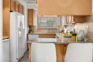 Photo #5: NDP2508605 Listing