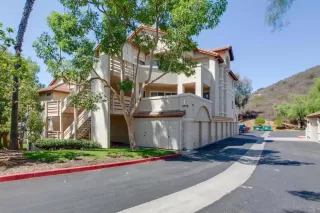 Photo #4: NDP2508650 Listing