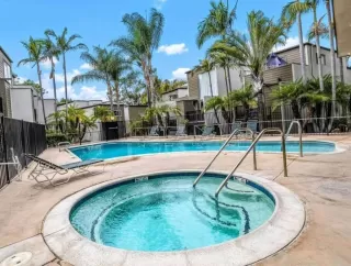 Photo #4: NDP2508727 Listing