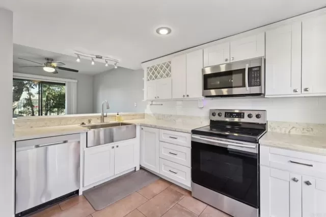 MLS: NDP2508908 Condo For Sale