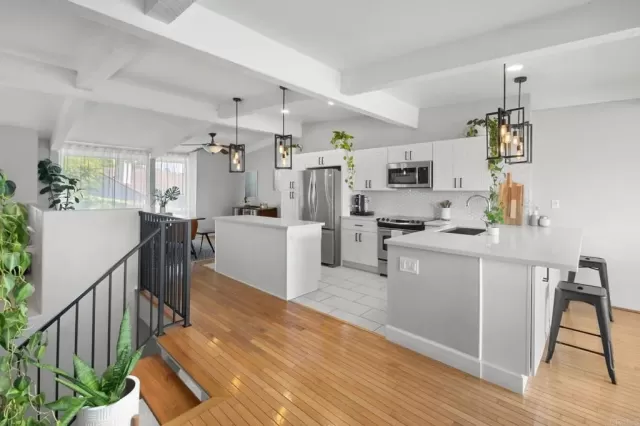 MLS: NDP2508913 Condo For Sale